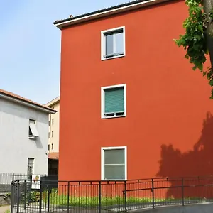 Di - Malpensa Hostal