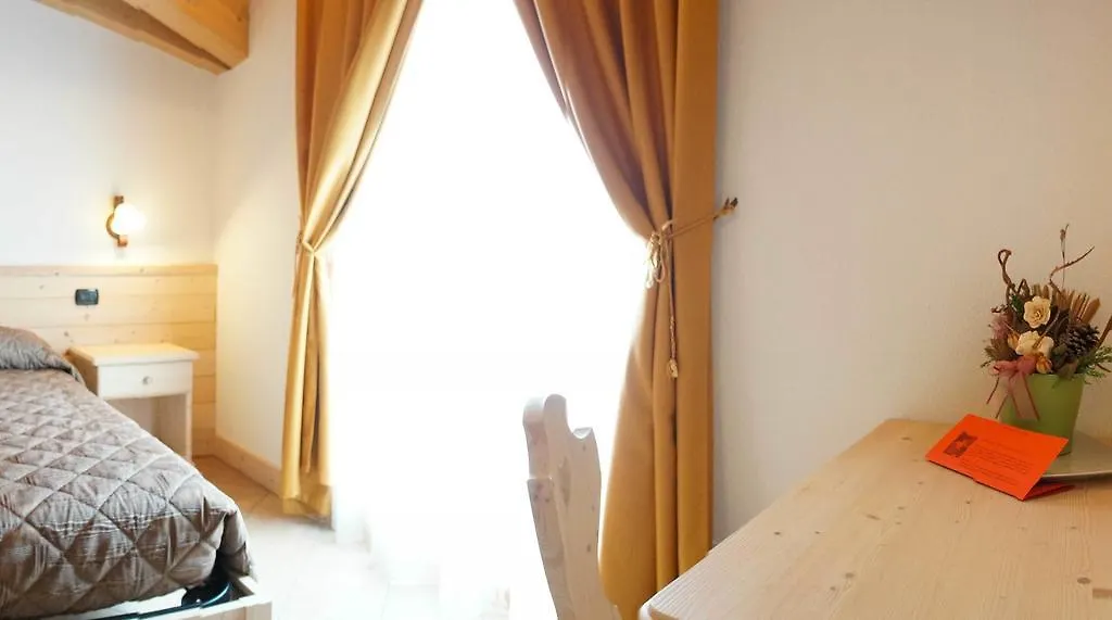 Bellaguarda Rooms 10Min Da Tirano Tovo di Sant'Agata Frühstückspension