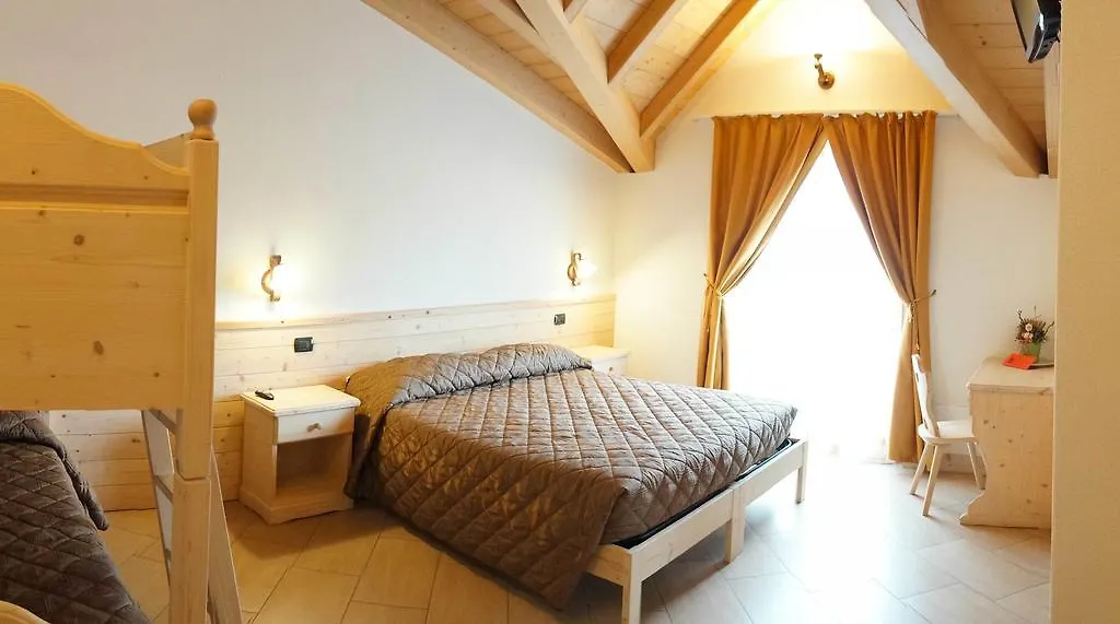 Frühstückspension Bellaguarda Rooms 10Min Da Tirano Tovo di Sant'Agata