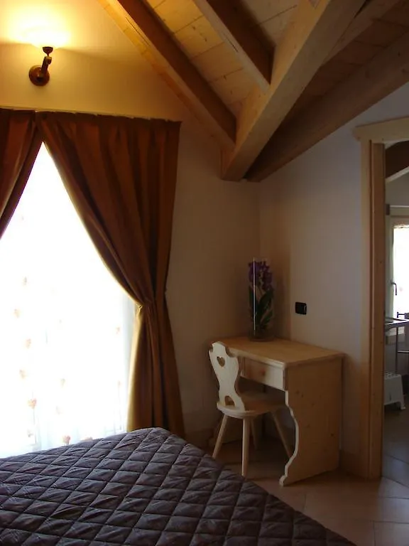 Bed & Breakfast Bellaguarda Rooms 10Min Da Tirano Tovo di Sant'Agata