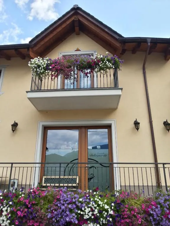 Bed & Breakfast Bellaguarda Rooms 10Min Da Tirano Tovo di Sant'Agata Italy