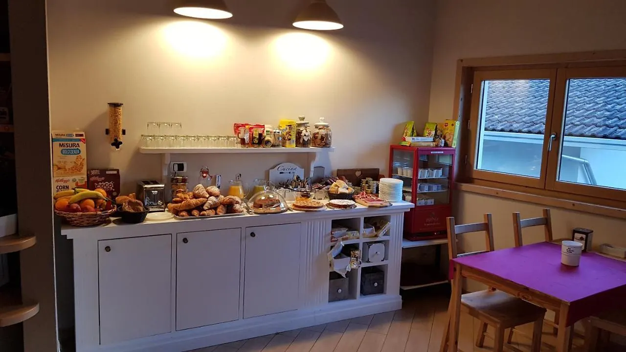 Bed & Breakfast Bellaguarda Rooms 10Min Da Tirano Tovo di Sant'Agata