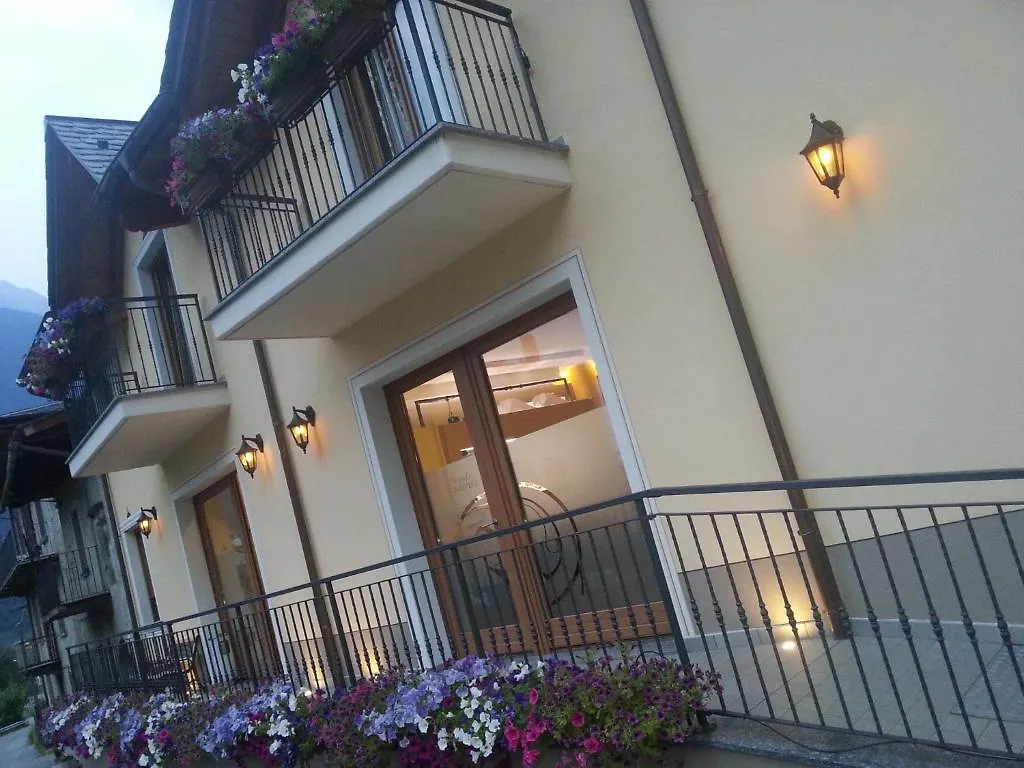 Bed & Breakfast Bellaguarda Rooms 10Min Da Tirano Tovo di Sant'Agata